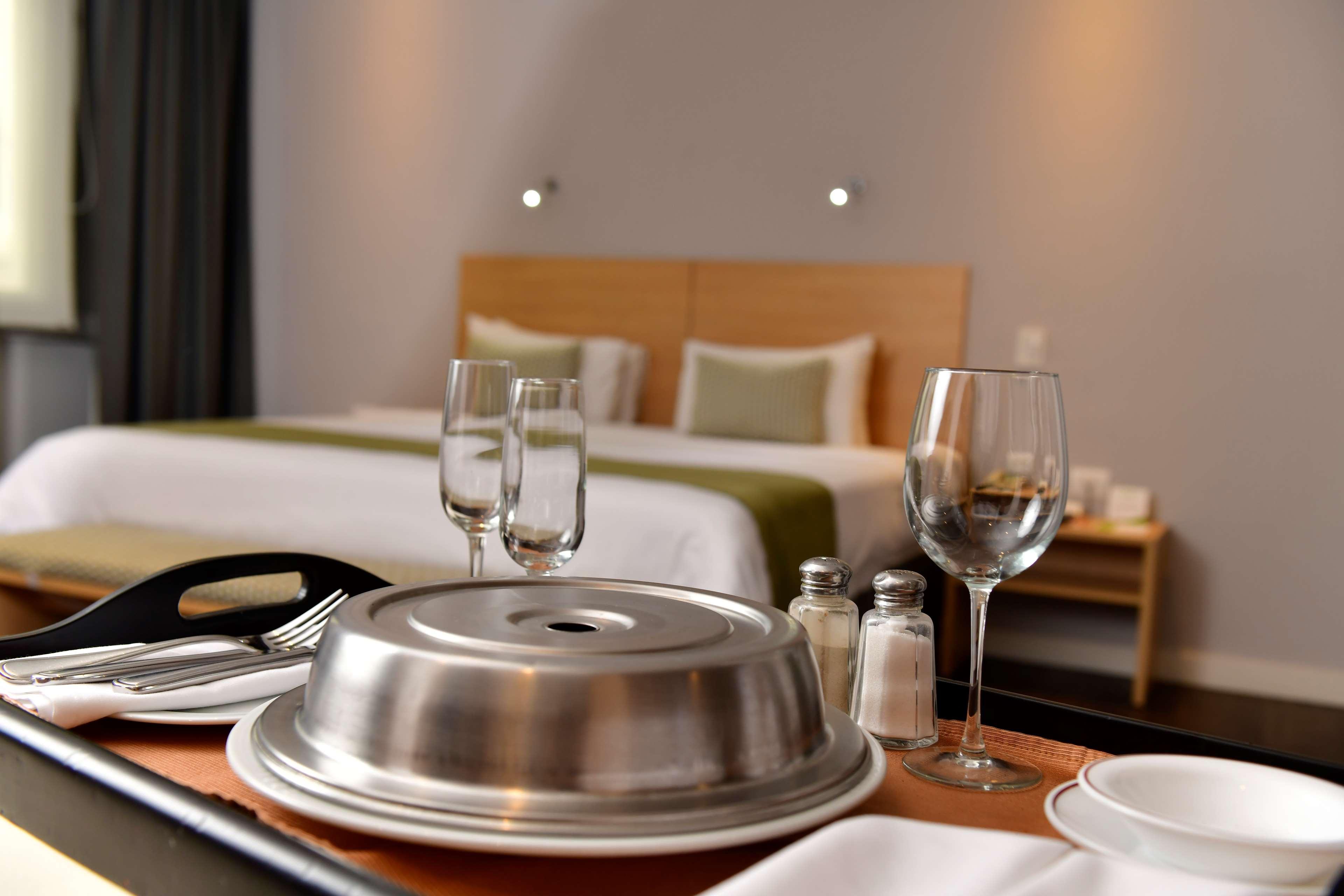 Unipark By Oro Hotel Guayaquil