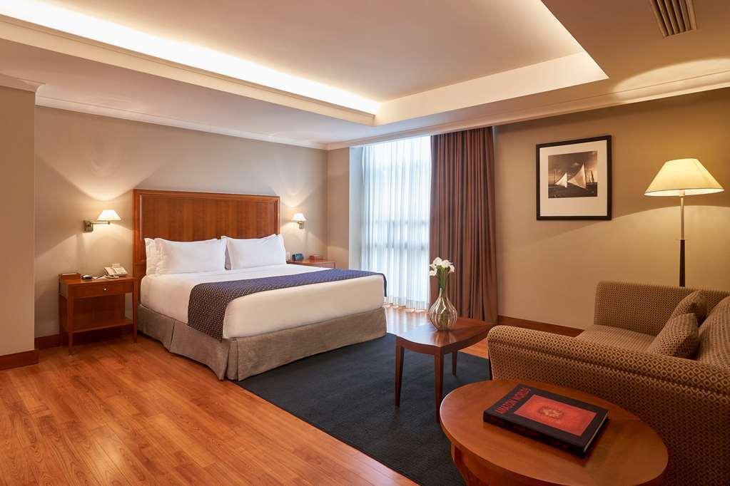 Unipark By Oro Hotel 4*