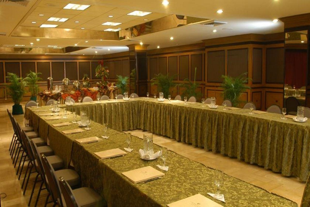 Hotel Unipark By Oro Guayaquil