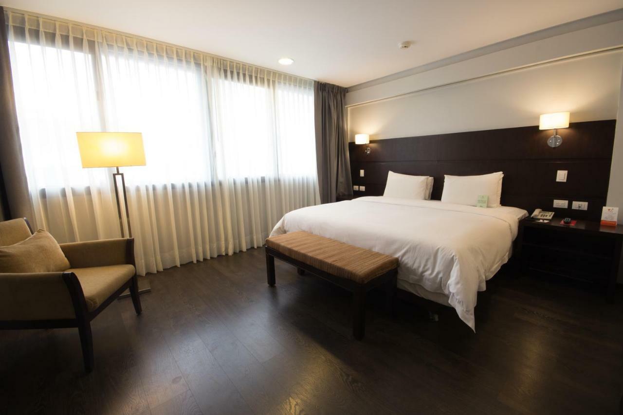Unipark By Oro Hotel 4*